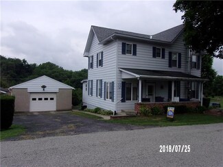 1231 Maple St, Connellsville, PA 15425