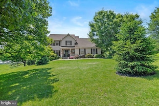 4127 Ford Dr, Emmaus, PA 18049