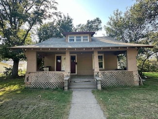 414 Heath Ave, Kinsley, KS 67547