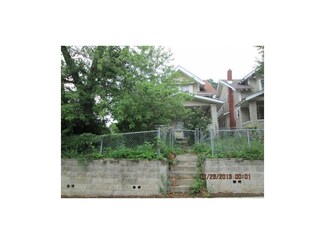 4038 Brooklyn Ave, Kansas City, MO 64130