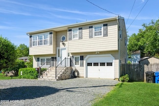 637 Bray Ave, Port Monmouth, NJ 07758