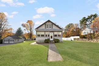 53 Maple Ave, Forestdale, RI 02824