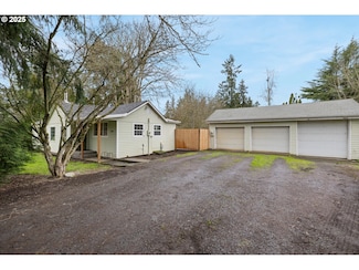 8381 S Vale Garden Rd, Canby, OR 97013