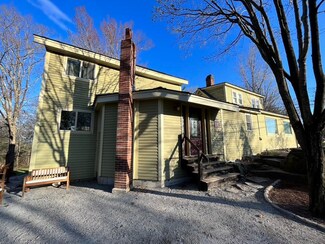 40 Emerson Hill Rd, Contoocook, NH 03229