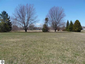 238 S State St, Oscoda, MI 48750