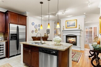 8616 Turtle Creek Blvd Unit 218, Dallas, TX 75225