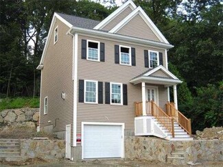 35 Gregory St, Waltham, MA 02451
