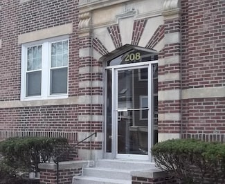 208 Fuller St Unit 3, Brookline, MA 02446