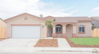 5321 Canaveral Dr, Bakersfield, CA 93307