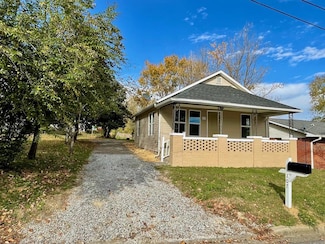 107 2nd St, Marion, KY 42064