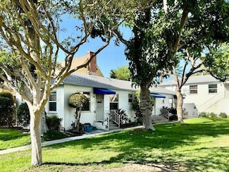 222 N Screenland Dr, Burbank, CA 91505