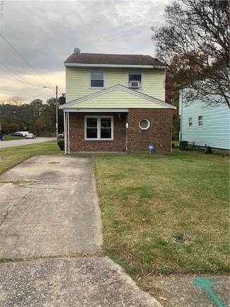 401 Maple Ave, Newport News, VA 23607
