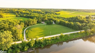 14277 Eagle Dr, Douds, IA 52551