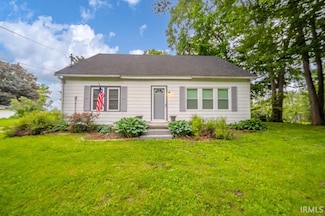 4233 W Old National Rd, Knightstown, IN 46148