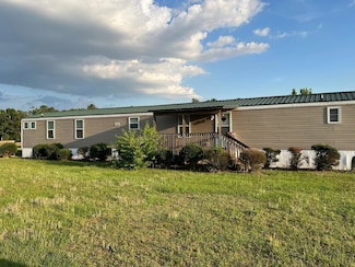 402 Mill Creek Church Rd, Newton Grove, NC 28366