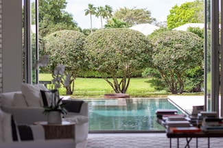 2312 Golf Brook Dr, Wellington, FL 33414
