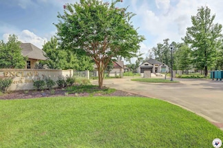 32 Enclave Cir, Texarkana, TX 75503