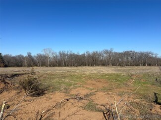 2 S 270 Rd, Morris, OK 74445