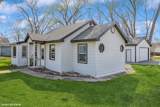 313 Tia Juana Dr, Lakemoor, IL 60051