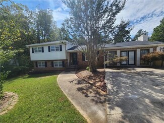 3140 Kipling Dr, Powder Springs, GA 30127