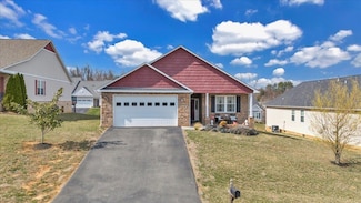 28 Primrose Ct, Roanoke, VA 24019