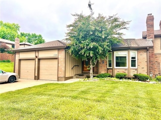 1506 N 43rd St, Saint Joseph, MO 64506