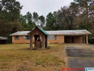 134 Honeysuckle Rd, Jasper, AL 35501