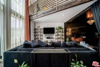 4115 Glencoe Ave Unit 302, Marina Del Rey, CA 90292