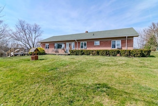 157 Oakland Rd, Mount Olivet, KY 41064