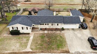 509 Circle Dr, Marietta, OK 73448