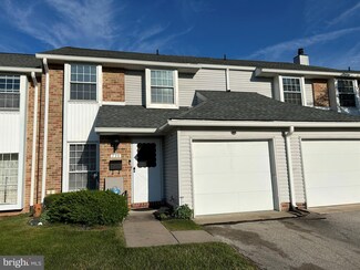 720 Springhouse Ct, Lansdale, PA 19446