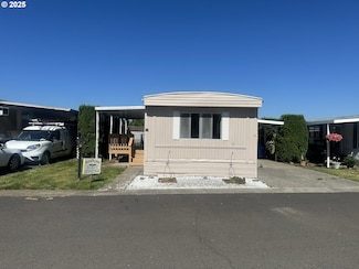 820 NW Wade St Unit 11, Estacada, OR 97023
