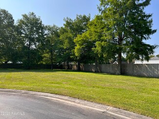 101 Sanctuary Ln, Lafayette, LA 70503