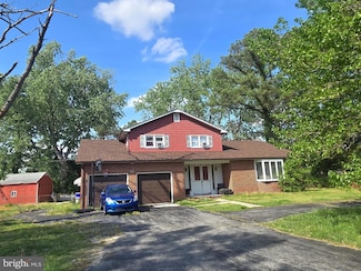 215 Lewis Dr, Laurel, DE 19956