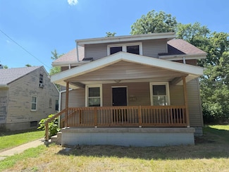 1045 Huey St, South Bend, IN 46628