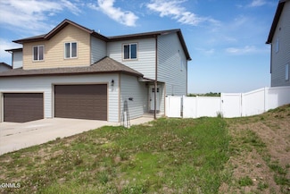 13713 Kristina St, Williston, ND 58801