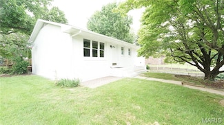 850 Cambridge Dr, Sikeston, MO 63801