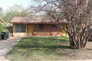 1705 S Walnut St Unit 3, Georgetown, TX 78626