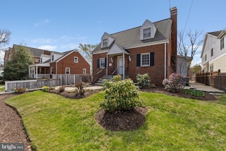 6314 Washington Blvd, Arlington, VA 22205