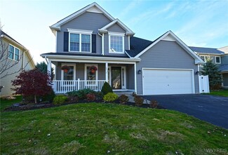 156 Boxelder Ln, Buffalo, NY 14228