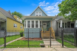 10554 S State St, Chicago, IL 60628