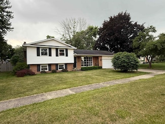 808 Stevens Dr, Owosso, MI 48867