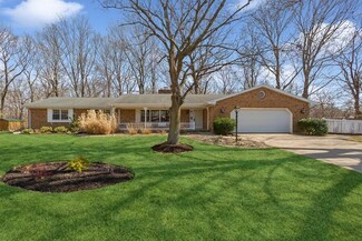 3041 Bluffwood Place, Saint Joseph, MI 49085
