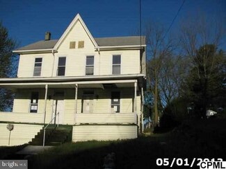 212 N Water St, Williamstown, PA 17098