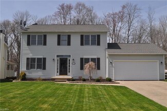 12043 Waywood Dr, Twinsburg, OH 44087