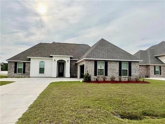 44195 Shadowpoint Dr, Hammond, LA 70403