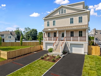 17 Benson Place, Fairfield, CT 06824