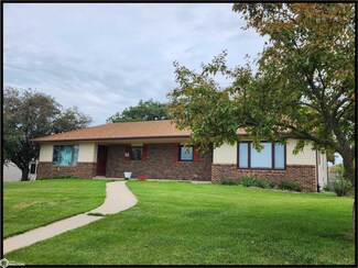 1005 Hillcrest Dr, Anita, IA 50020