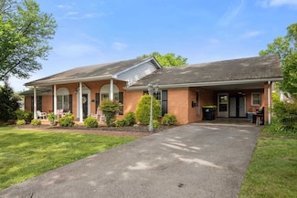 1409 Hix St, Pulaski, VA 24301