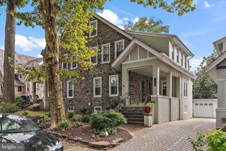 810 W 20th St, Wilmington, DE 19802